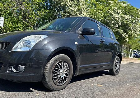 Suzuki Swift Snow (5-trg.)