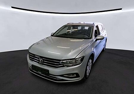 VW Passat Variant Volkswagen /Business/LED/Kamera/DSG/SHZ