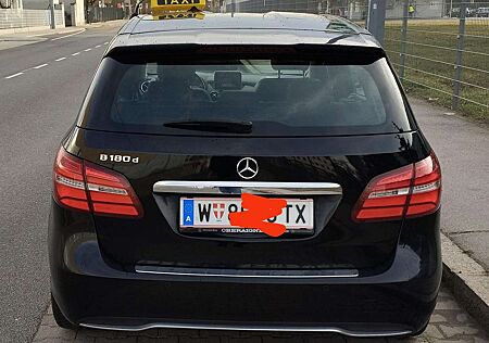 Mercedes-Benz B 180 d 7G-DCTEdition B