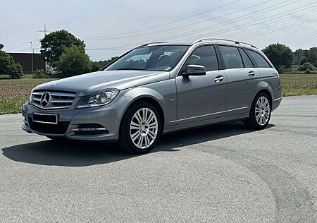Mercedes-Benz C 180 T (BlueEFFICIENCY) Avantgarde