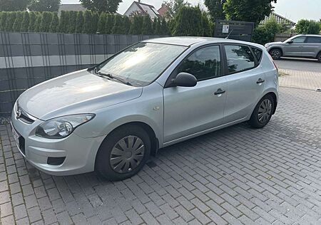 Hyundai i30 1.4 Classic Benzin/Autogas