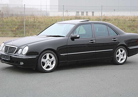 Mercedes-Benz E 320 Avantgarde