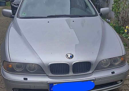 BMW 520i 520