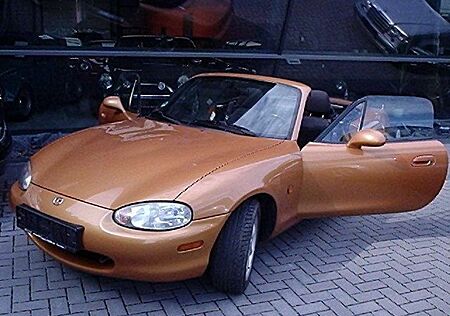 Mazda MX-5 1.6i 16V