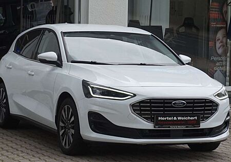 Ford Focus 1.0 EcoBoost Hybrid Aut. TITANIUM X