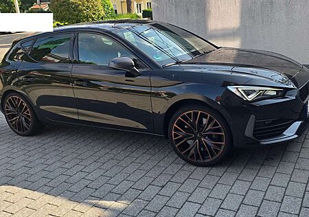 Cupra Leon 1.4 e-Hybrid (180 kW System) VZ