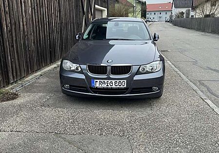 BMW 320i 320 Aut.