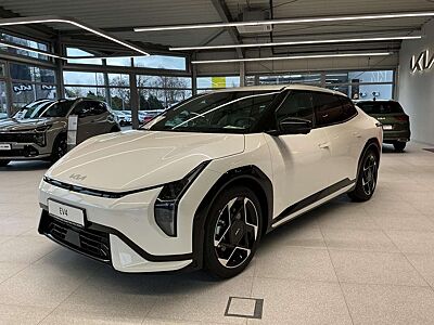Kia EV4 FASTBACK 150 kW GT-Line P8 P9 P10