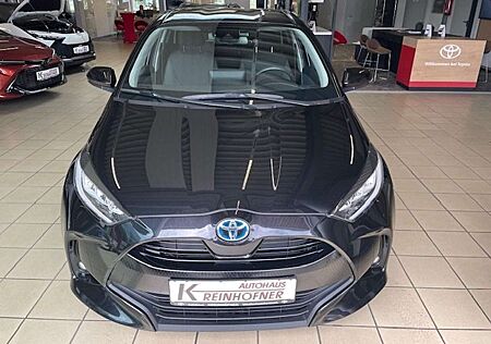 Toyota Yaris Hybrid 1.5 VVT-i Team Deutschland *NAVI*