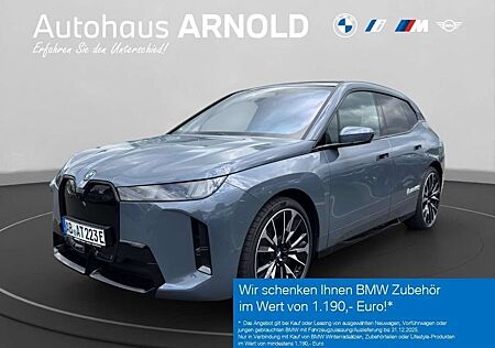BMW iX xDrive45 M Sportpaket B&W Surround DAB LED