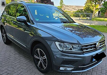 VW Tiguan Volkswagen 2.0 TDI SCR (BlueMotion Technology) DSG Hig