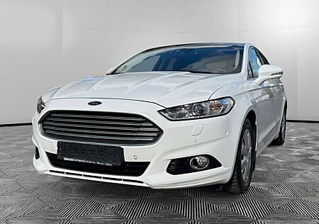Ford Mondeo Lim. Titanium Navi AHK TÜV neu