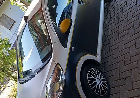 Peugeot 107 70 Petit Filou