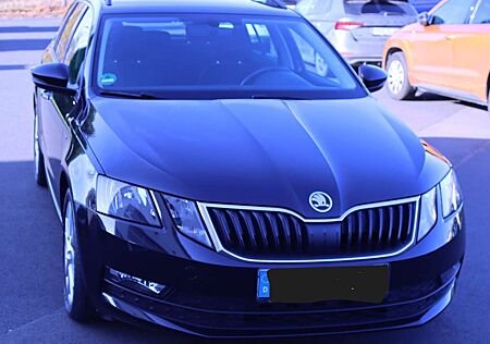 Skoda Octavia Combi 1.6 TDI DSG Clever