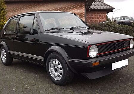 VW Golf Volkswagen I GTI 1.8 Schiebedach