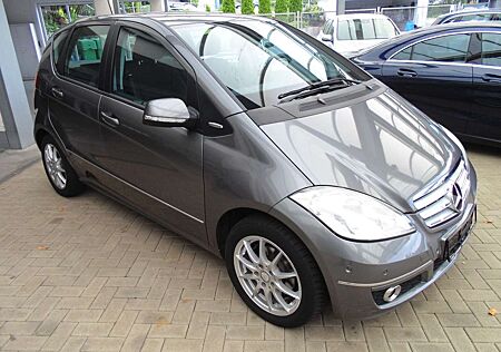 Mercedes-Benz A 180 Avantgarde Parktr.Sitzh.
