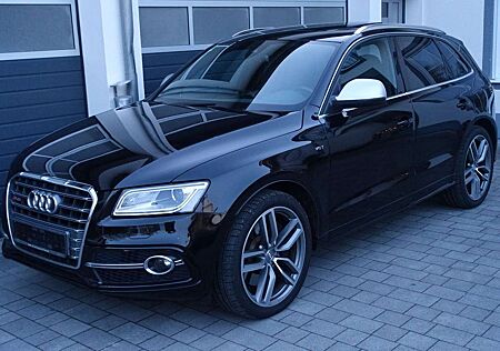 Audi SQ5 3.0 TDI qu. Pano. AHK ACC 21" B&O Kamera 1.H