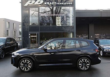 BMW iX3 Inspiring M-Sport Pano AHK el. Sitze