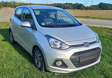 Hyundai i10 1.2 Fifa World Cup Edition