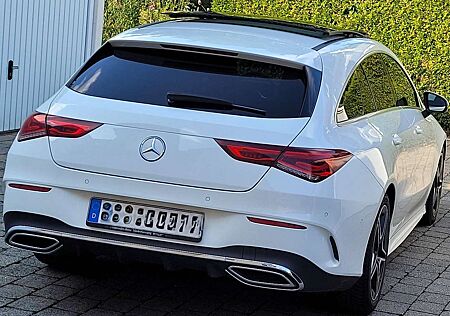 Mercedes-Benz CLA 200 Shooting Brake 7G-DCT Progressive AMG
