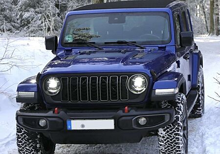 Jeep Wrangler Sahara Overland Umbau Fox 33“ Räder Sky One Touch