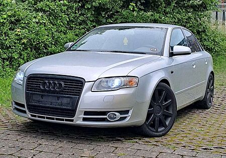 Audi A4 2.0 T FSI quattro