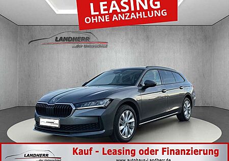 Skoda Superb Combi Essence 5. Jahre Garantie / Navi