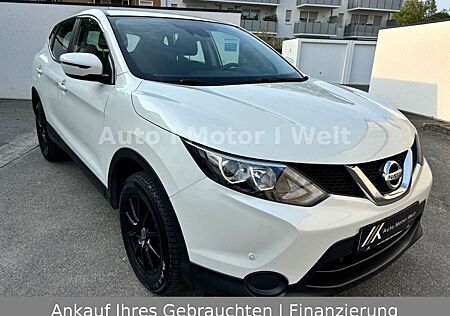 Nissan Qashqai Visia 1.Hand AHK/LED/KLIMA/ALU/ALLWETTER