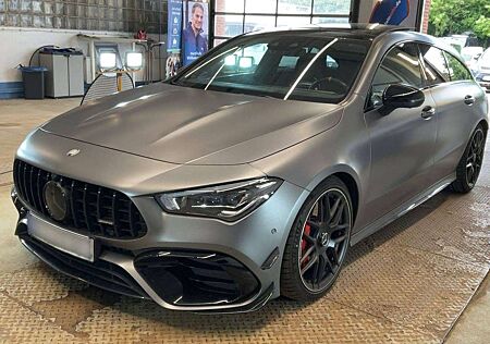 Mercedes-Benz CLA 45 AMG AMG CLA 45 S 4Matic  Shooting B AMG Speedsh 8G-D Edition 55