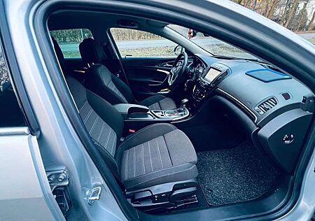 Opel Insignia Country Tourer Diesel 2.0 CDTI Country To