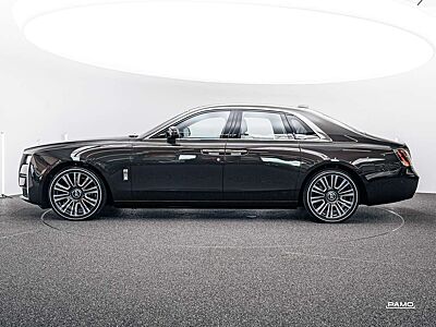 Rolls-Royce Ghost Rolls-Royce Ghost |