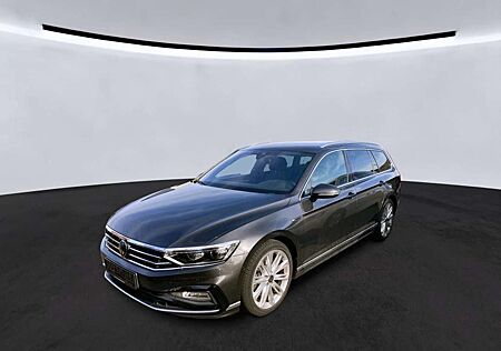 VW Passat Variant Volkswagen 2.0 TSI DSG 4M R-LINE*R-CAM*H&K*