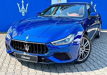 Maserati Ghibli Hybrid Sportpaket MY22/ 24M Garantie