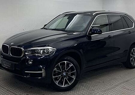 BMW X5 xDrive30d PANO+AHK+SOFT+HUD+DIGITAL+KEYLESS+