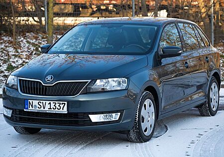 Skoda Rapid /Spaceback Ambition Spaceback Klimaautomatik, Kamera, Sitzhei