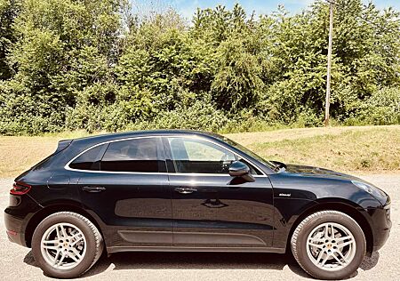 Porsche Macan S Diesel PDK Standheizung Scheckheft