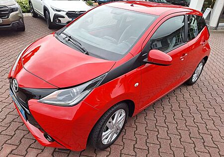 Toyota Others Aygo (X) 1,0-l-VVT-i x-play touch