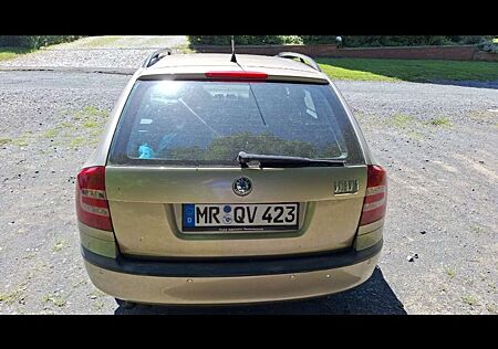 Skoda Octavia Combi 2.0 TDI DPF Team Edition