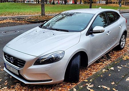 Volvo V40 T2 You