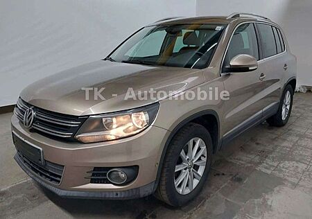 VW Tiguan Volkswagen Sport & Style BMT / PDC/AHK/TÜV NEU