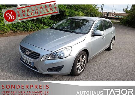 Volvo V60 D3 Momentum Business-Paket PRO Winter-Paket