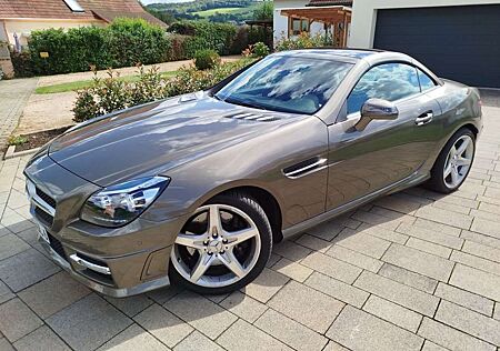 Mercedes-Benz SLK 200 7G-TRONIC*Airscarf*AMG-Line*wie NEU