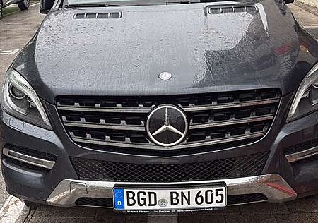 Mercedes-Benz ML 350 BlueTEC 4MATIC 7G-TRONIC