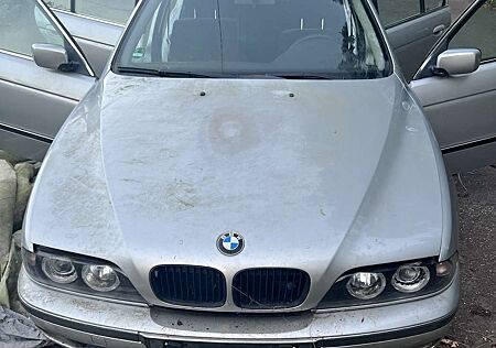 BMW 520i 520