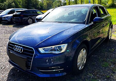 Audi A3 Sportback 1.4 TFSI Ambition|BI-XENON|SOUND