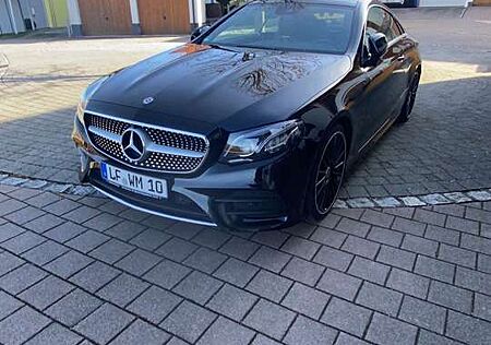 Mercedes-Benz E 200 Coupe 9G-TRONIC AMG Line Burmester, Pano,360Cam,..