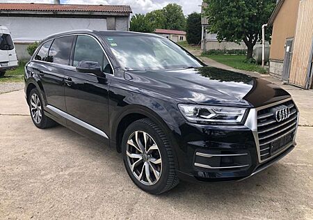 Audi Q7 3.0 TFSI quattro tiptronic