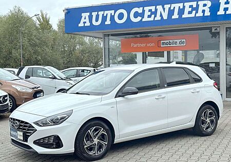 Hyundai i30 Edition 30 *Cam*Winter*Carplay*S-Heft*1-Hand