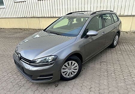 VW Golf Volkswagen VII 1.6TDI Variant BMT*Bi-Xenon*PDC*Navi