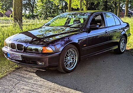 BMW 520i 520 Shadowline TÜV 2027 !